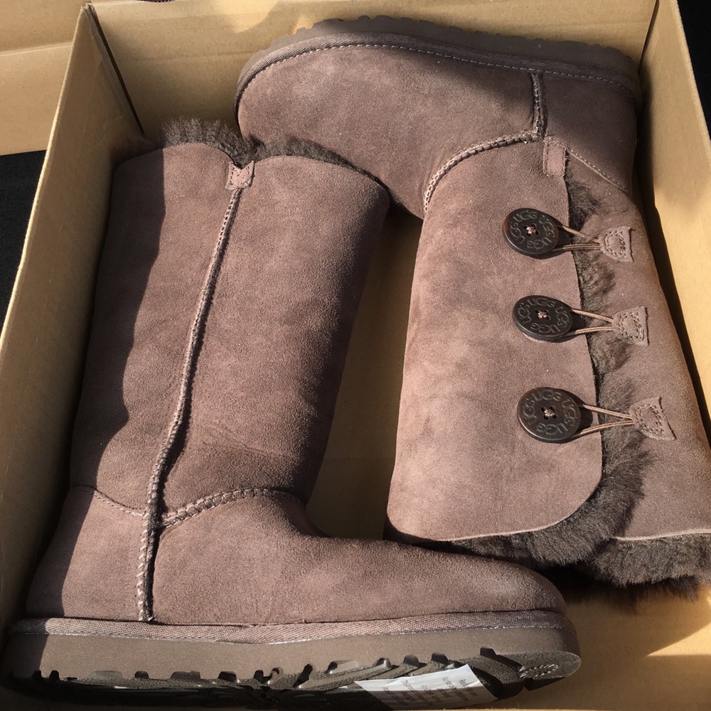 🆕 Ugg Boots 🌸SOLD - Picture 2 of 5